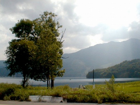 �،�--Lake Aoki--