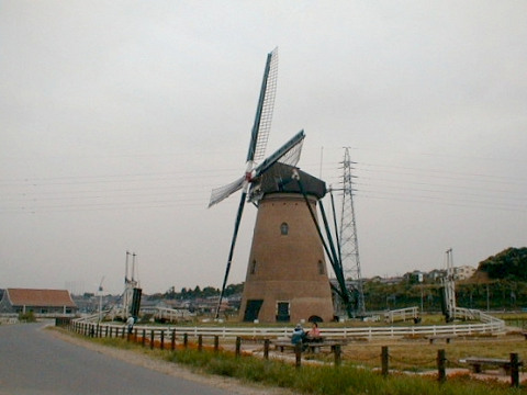 ���q�ӂ邳�ƍL��