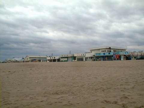 $B%5!<%U%!!<C#$,Mh$k8B$j3$$N2H$O1D6H$7$F$$$^$9!#(B